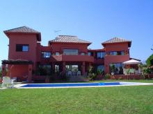 �������� ������ ����� 2000 �������� ������������ � ������ �� ��� ����